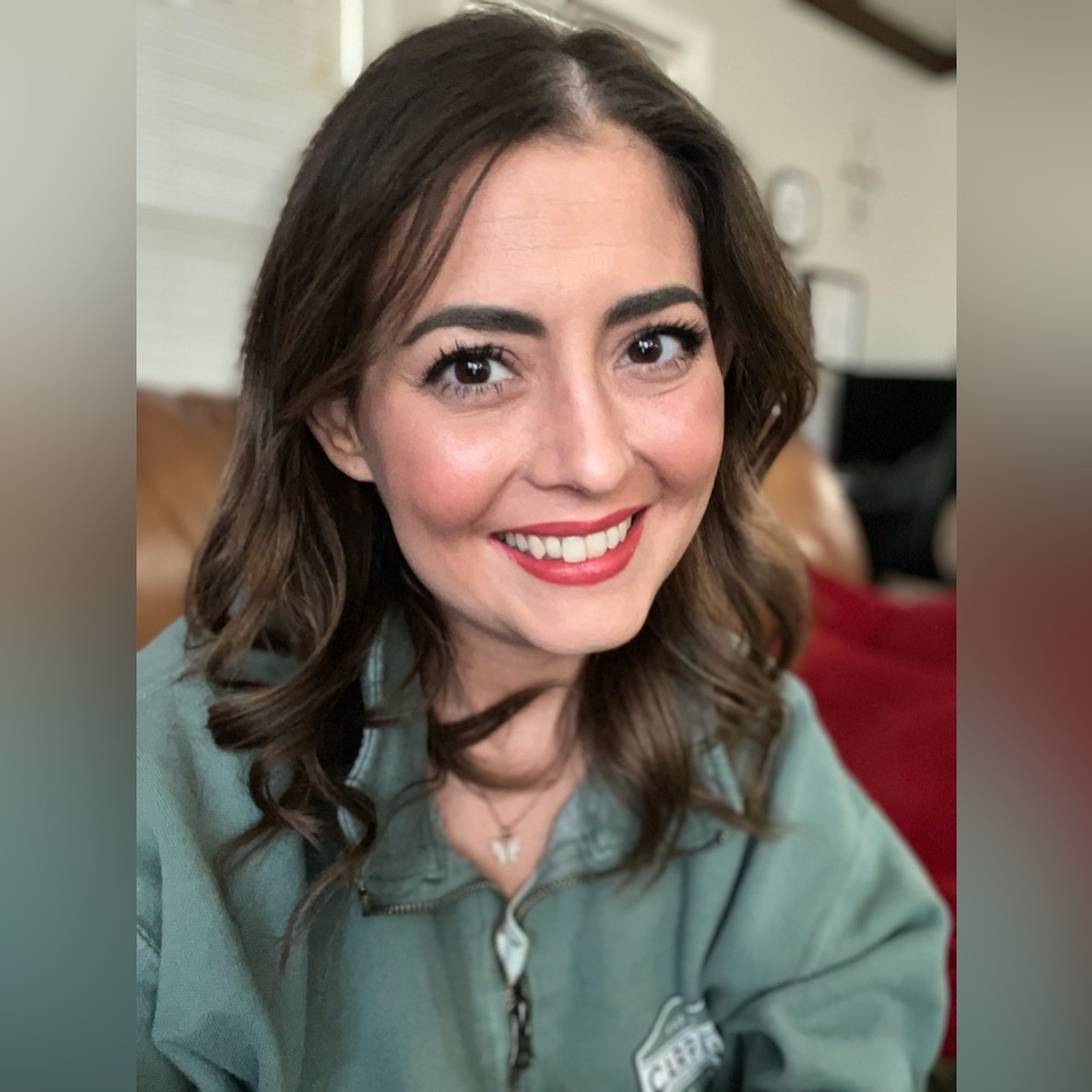 Meet your Posher, Katelyn
